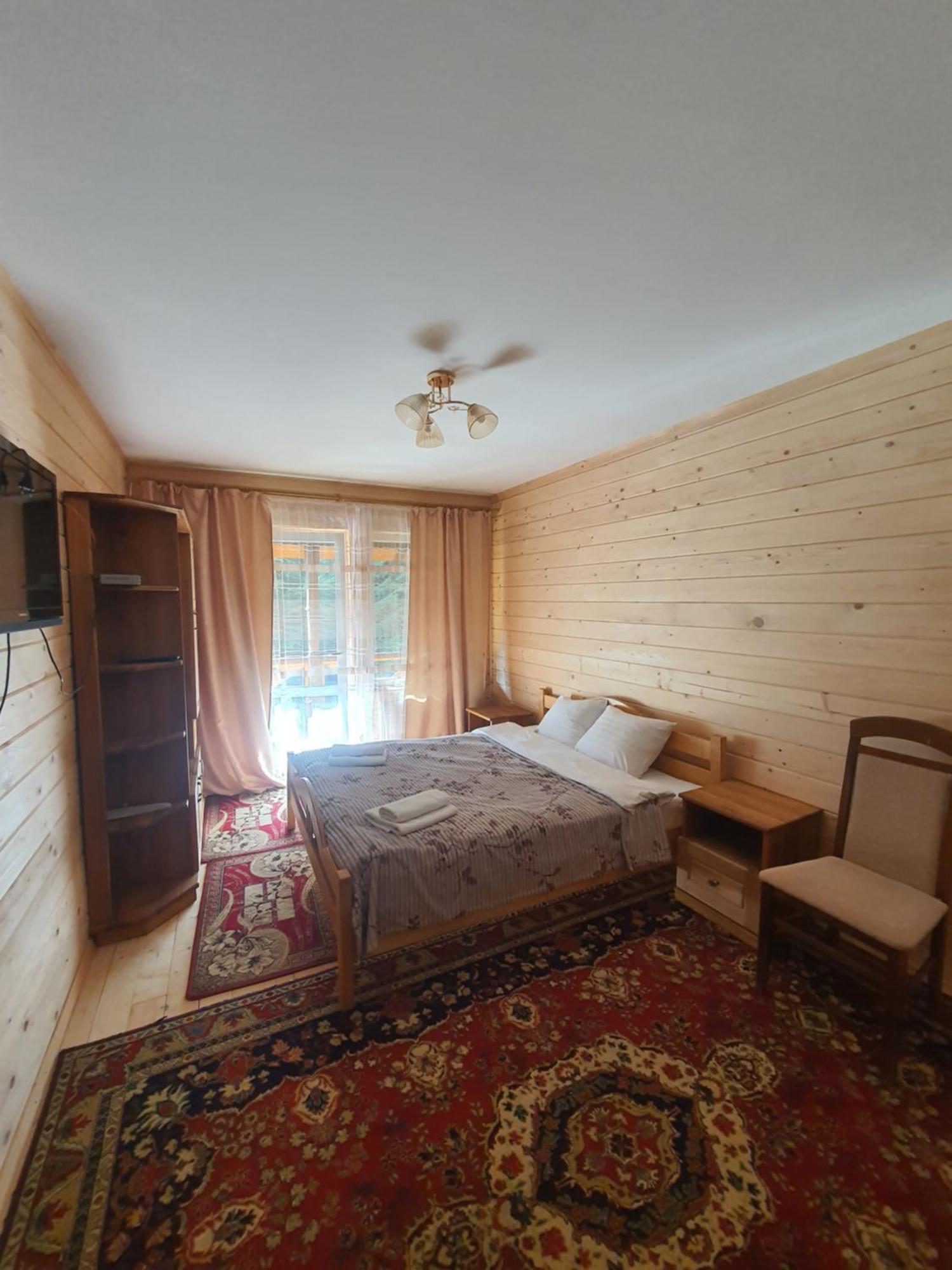 Садиба Nad Prutom ヤレムチャ エクステリア 写真