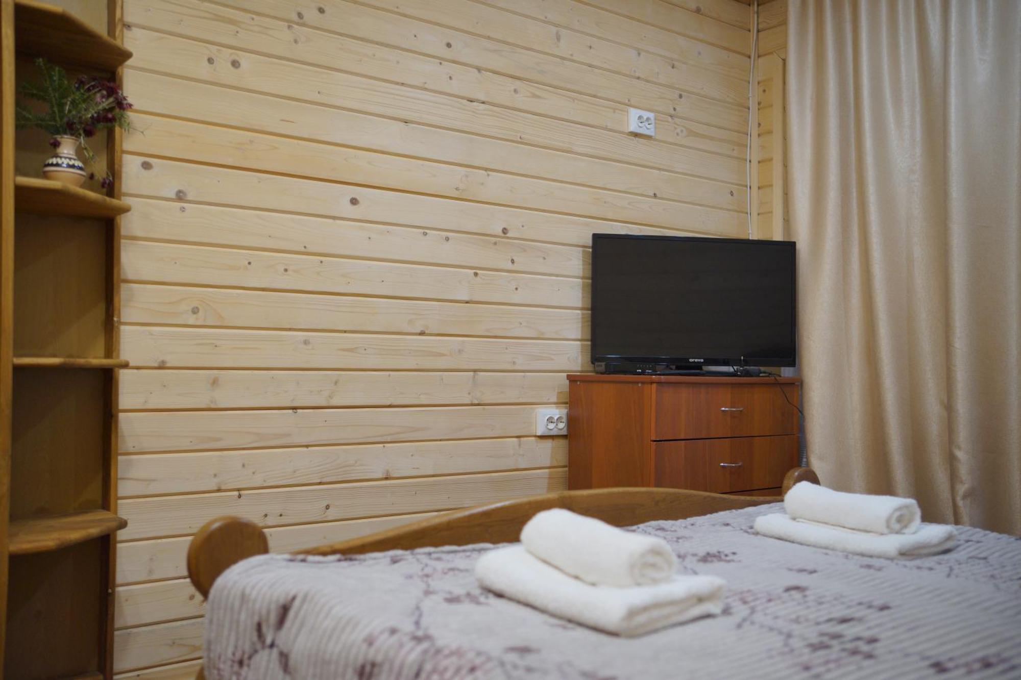 Садиба Nad Prutom ヤレムチャ エクステリア 写真